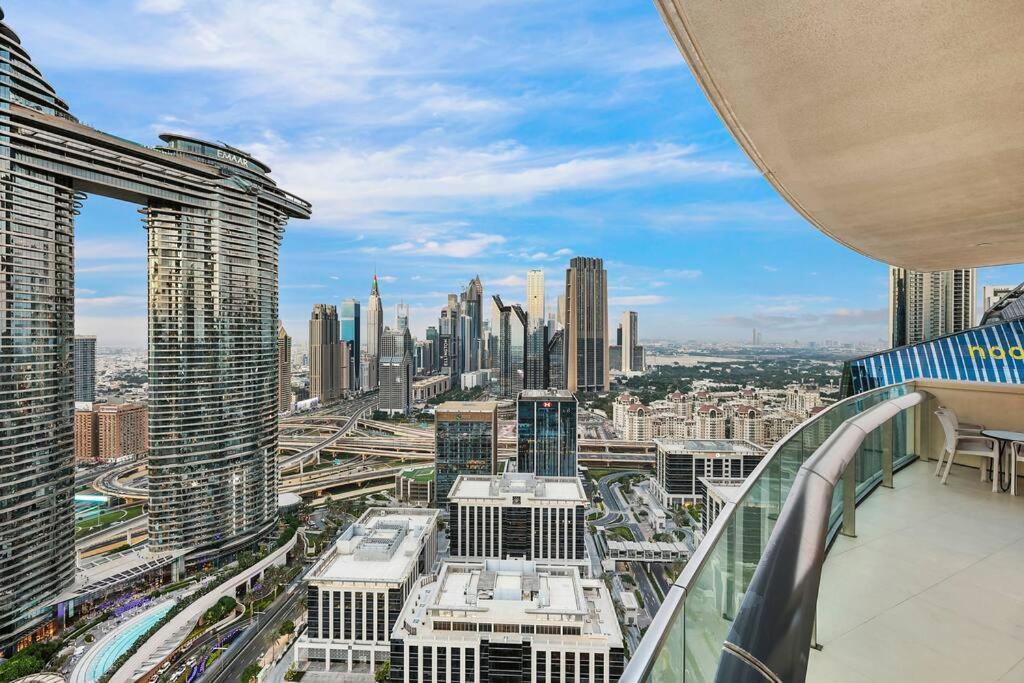 First Class 3Br Panoramic Skyline View Apartment Dubai Exterior photo